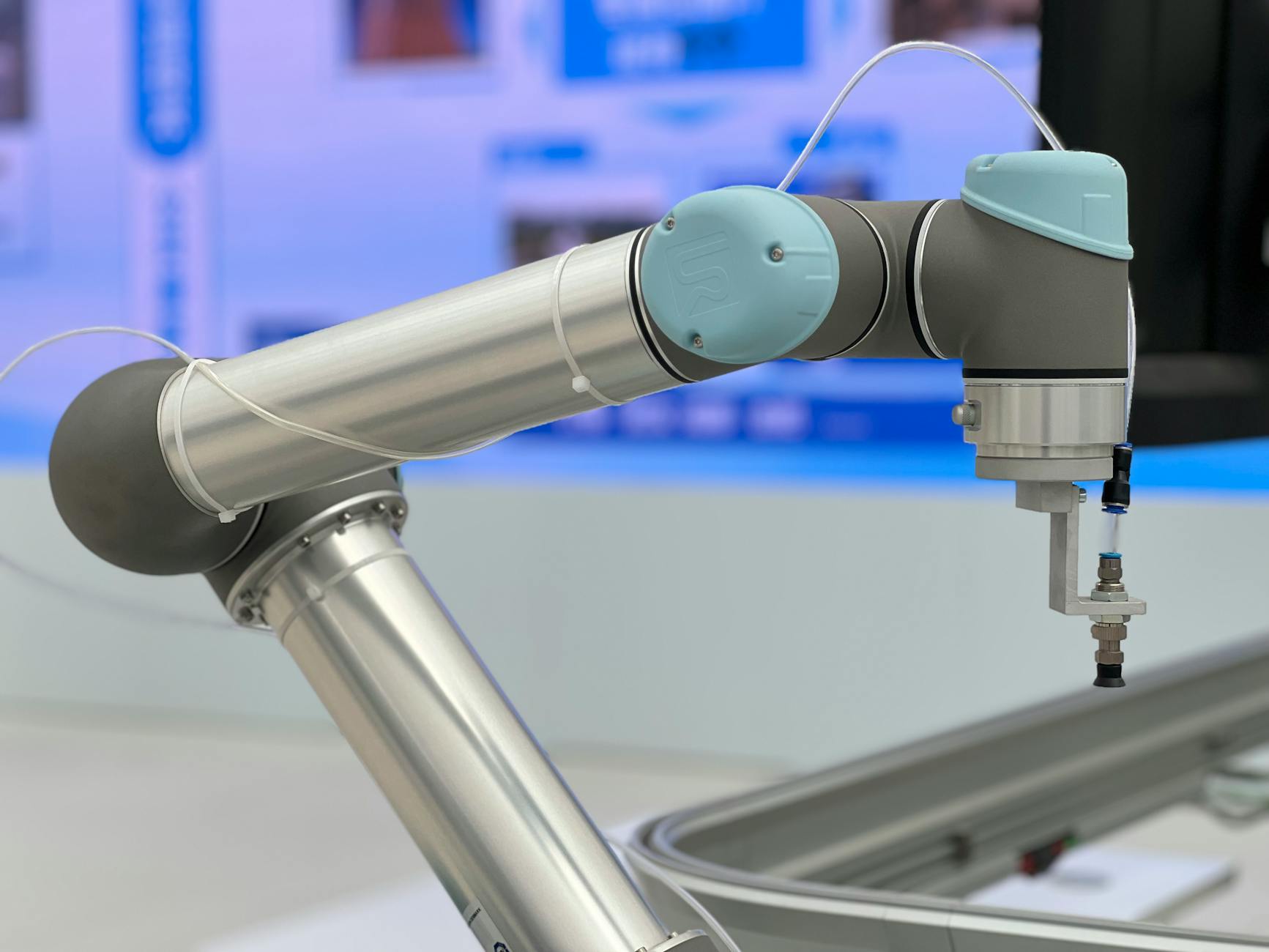 Tumore del retto, a Torino chirurgia di precisione con IA e robotica