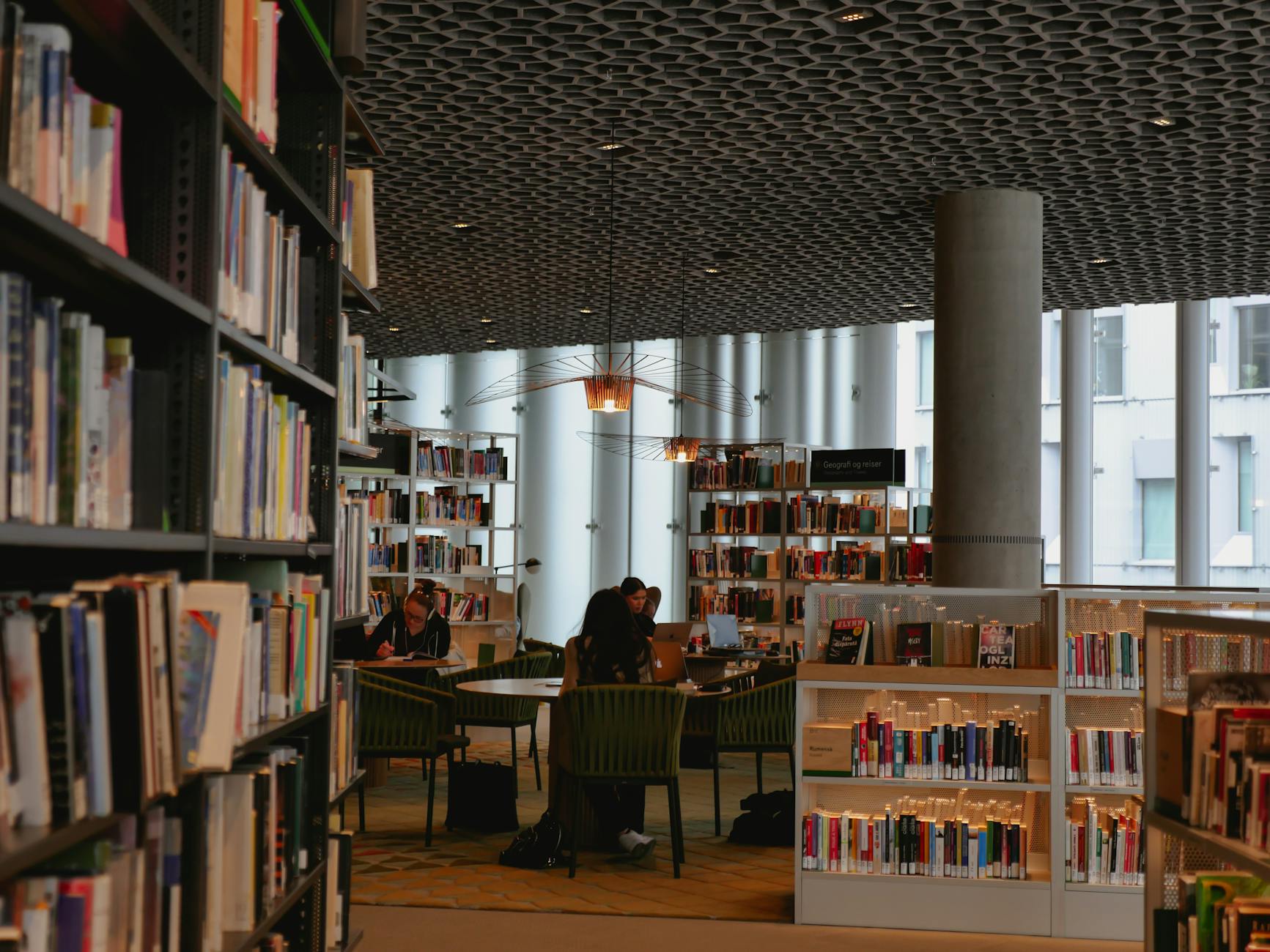 Bellinzago Novarese, torna “Ciao Dewey”: in biblioteca si parla de “Il fuoco” di Barbusse