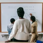 Novara, aperte dal 25 maggio le iscrizioni ai servizi scolastici comunali
