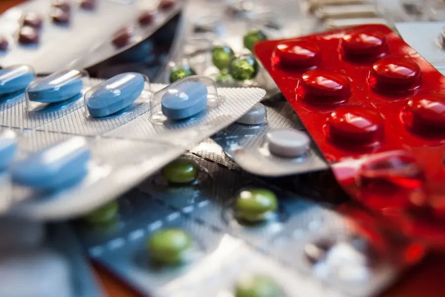 Novara, furto alla Farmacia ASL: sottratti diversi farmaci